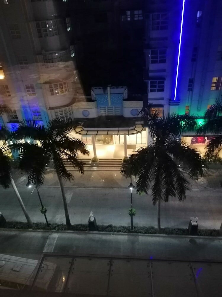 Фото Henry's Newport