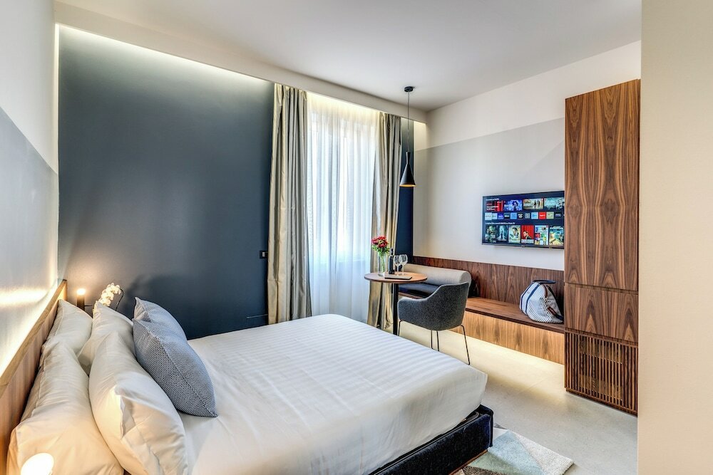 Фото Sospeso Boutique Hotel