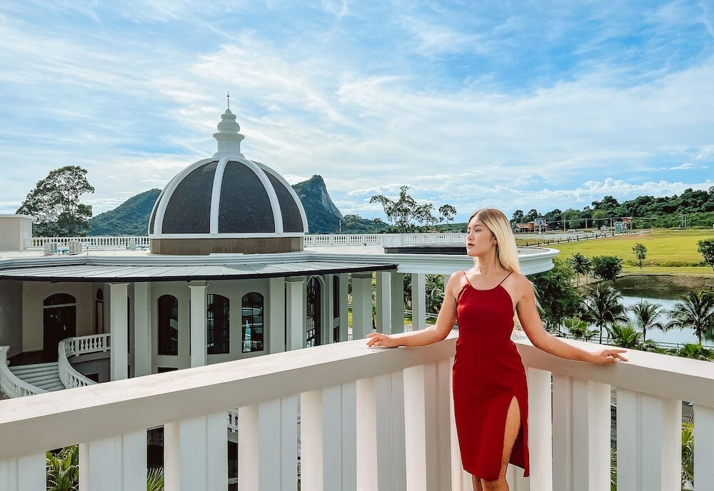 Фото Grand Lord Hotel& Residence