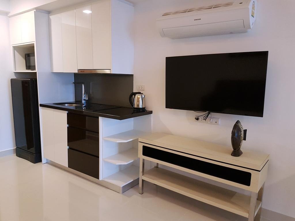 Фото C View Residence