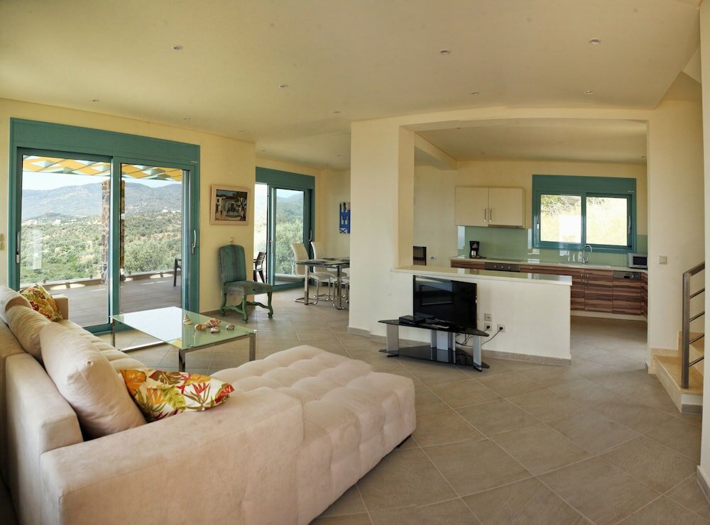 Фото Ouzo Houses 2