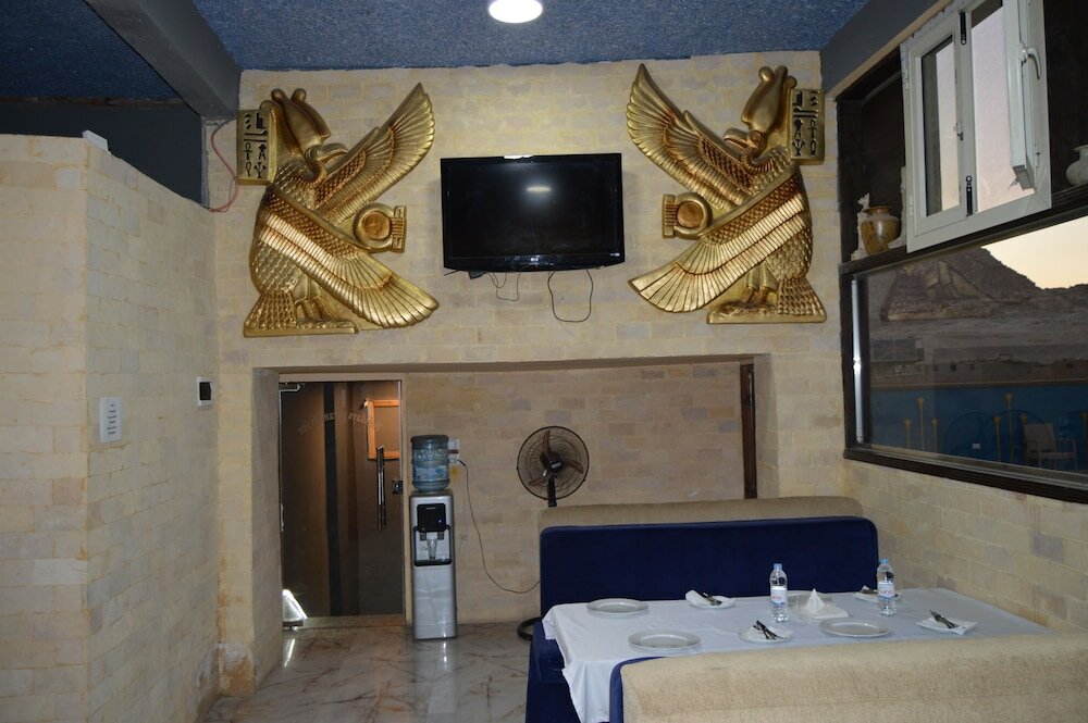 Фото Comfort Pyramids inn