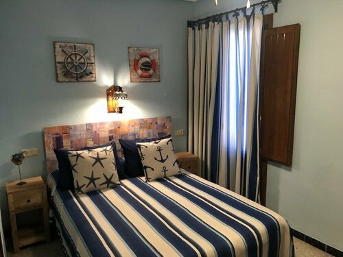 Внешний вид отеля Pensión Restaurante Chiki в Пеньисколе, фото 2