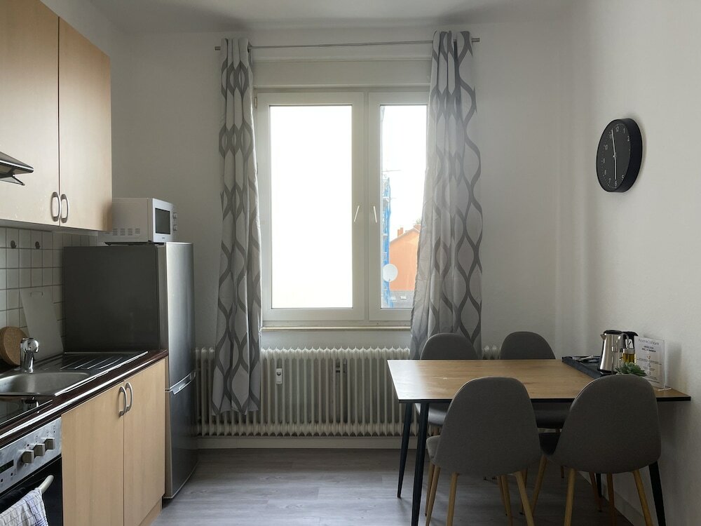 Фото Apartments for fitters i Schützenstr. 4-12 i home2share