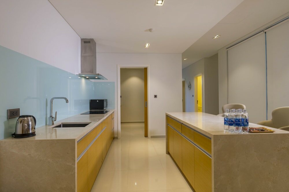 Фото Modern 4 Br villa-golf view for family