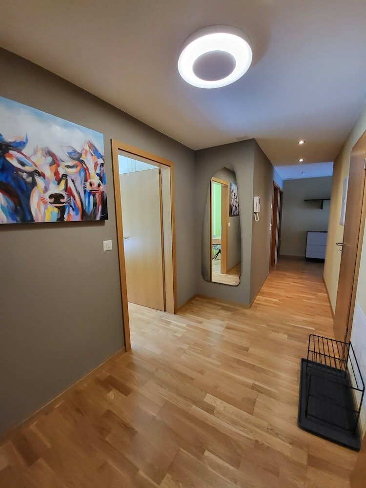 Фото Chalet Apartments Iseltwald