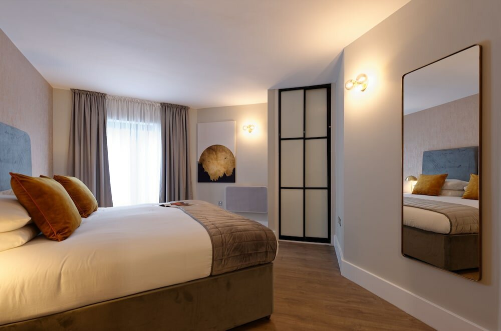 Фото The Residen