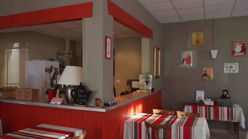 Фото Hotel Des Pyrénées