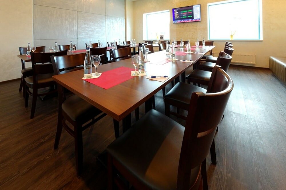 Фото Amedia Express Prag, Trademark Collection by Wyndham