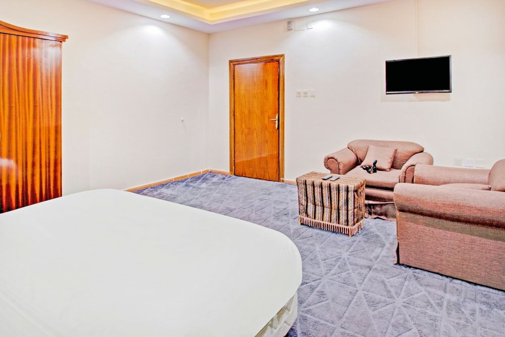 Фото Oyo 595 Aali For Residental Units