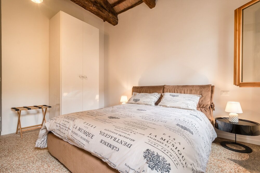 Фото Gold Venetian New Style Ca' D'Oro