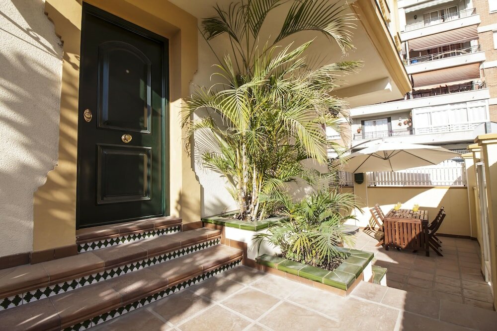 Фото Tomas FreshApartments by Bossh Hotels