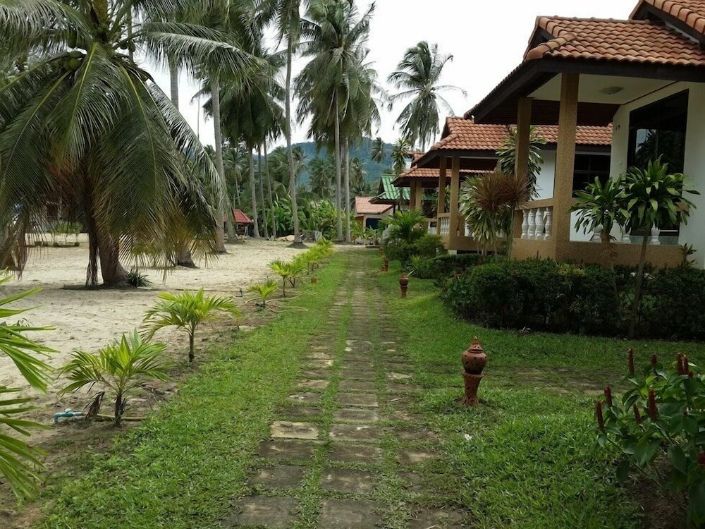 Фото Shangrilah Bungalow