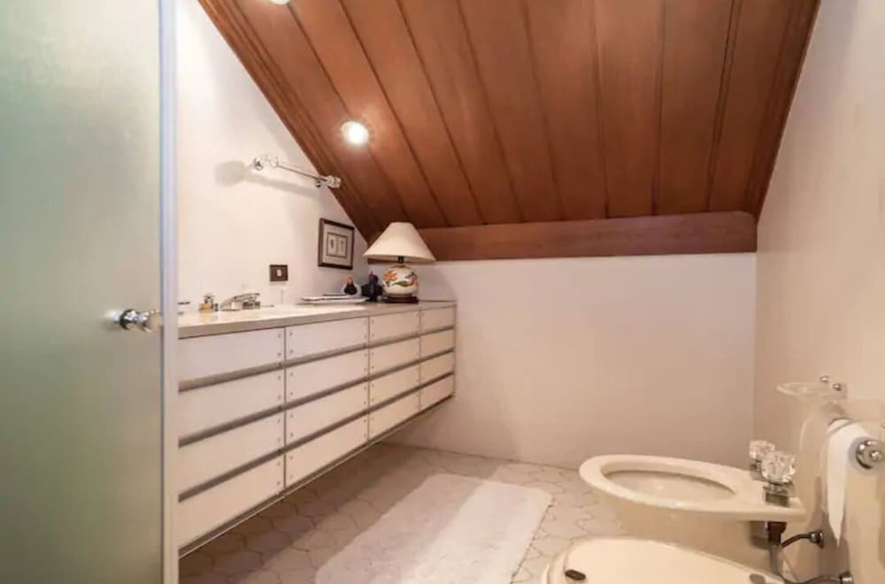 Фото Aconchegante Mansão em Campos do Jordão