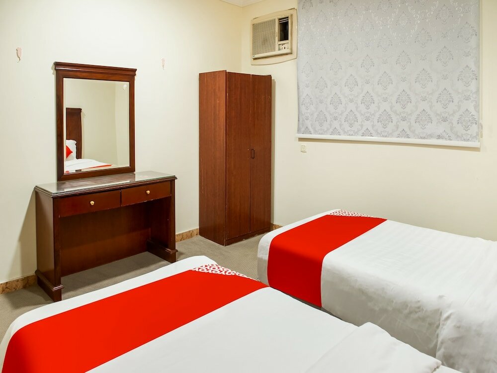 Фото Oyo 525 Rose Plaza1