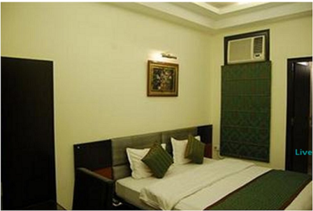 Фото Airport Hotel Delhi Aerocity Inn