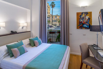 Фото Les Diamants Spanish Steps Suite