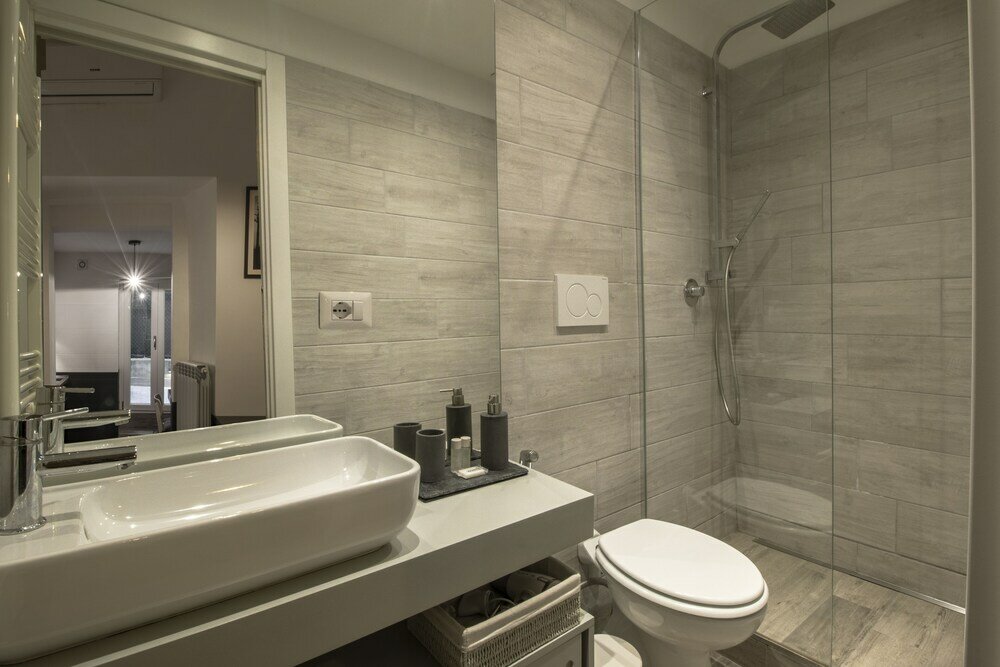 Фото Piazza Vittorio Emanuele Netflix Studio