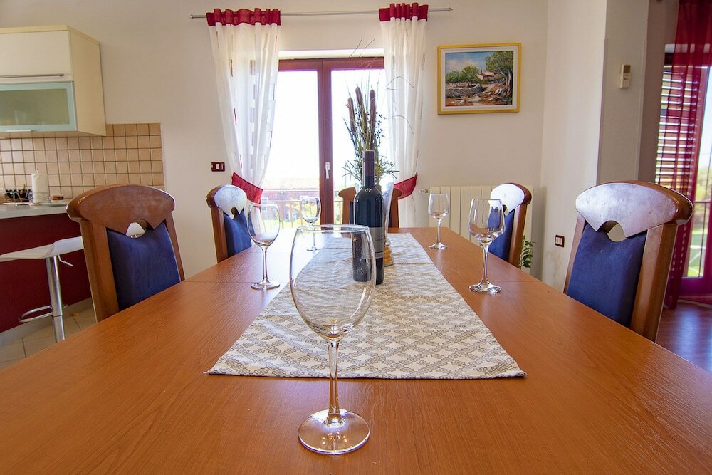 Фото Apartment 1984