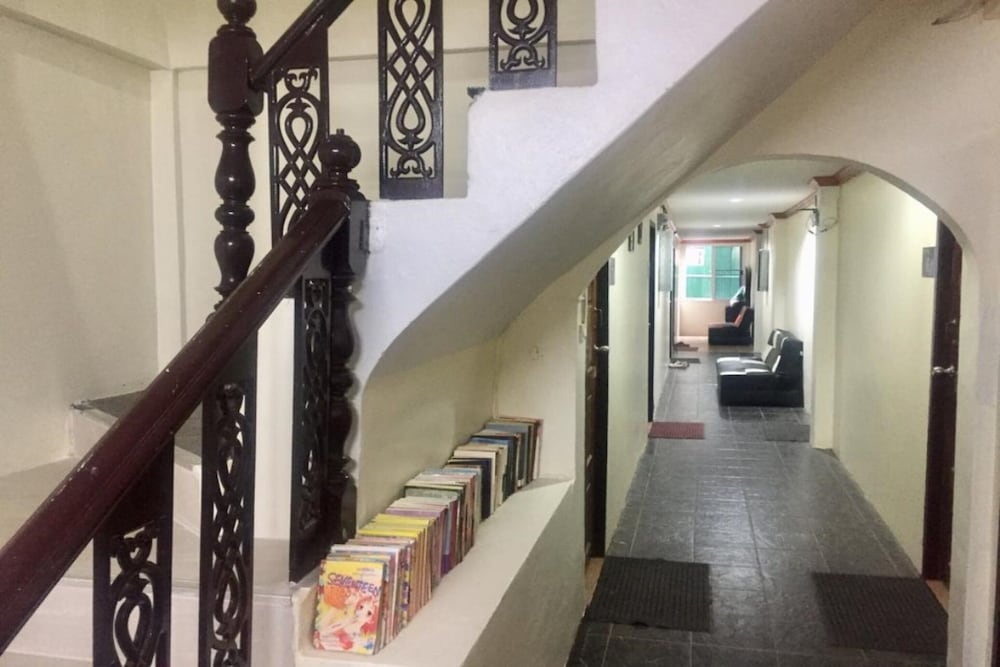 Фото Golden Bee PhiPhi 