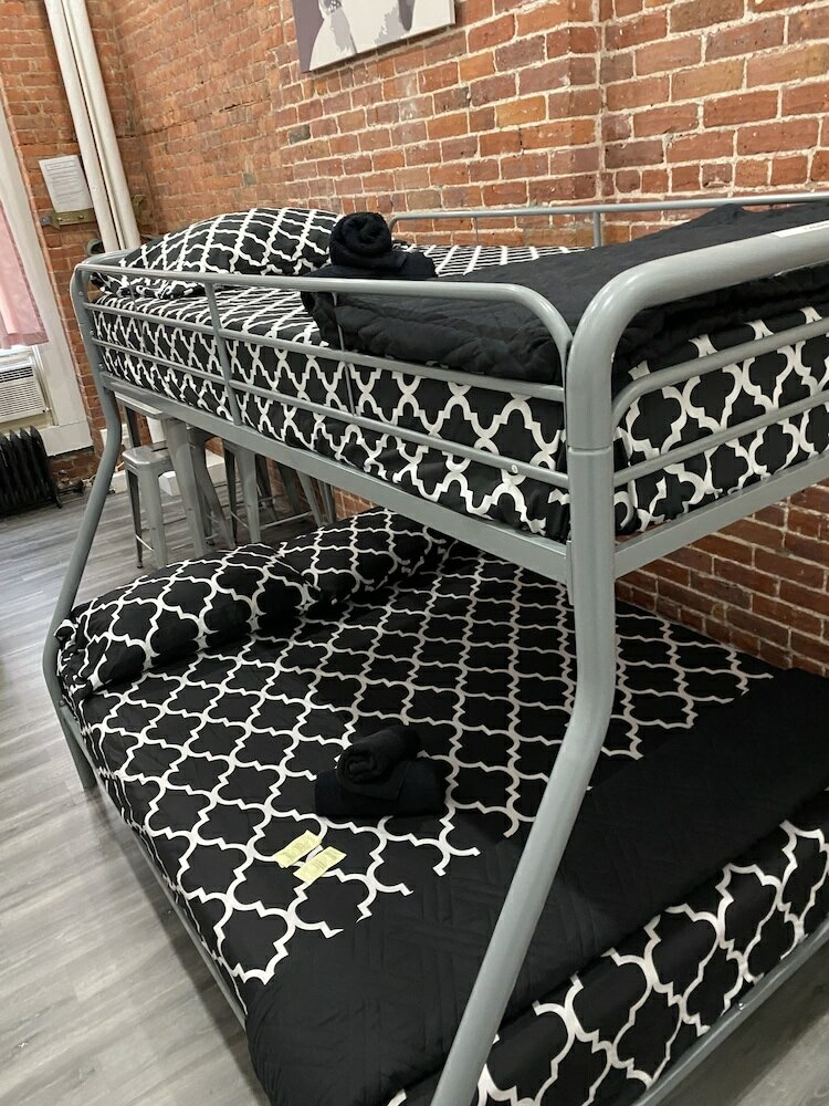 Фото 31 Street Broadway Hotel