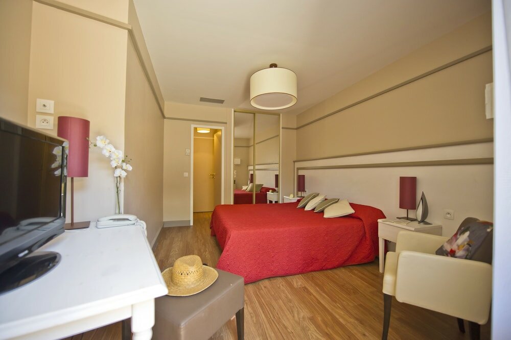 Фото Hotel Mediterranee by Mileade