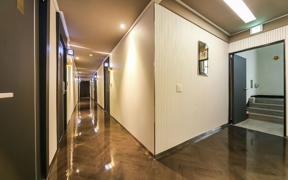 Фото Yeosu Hotel L Crane