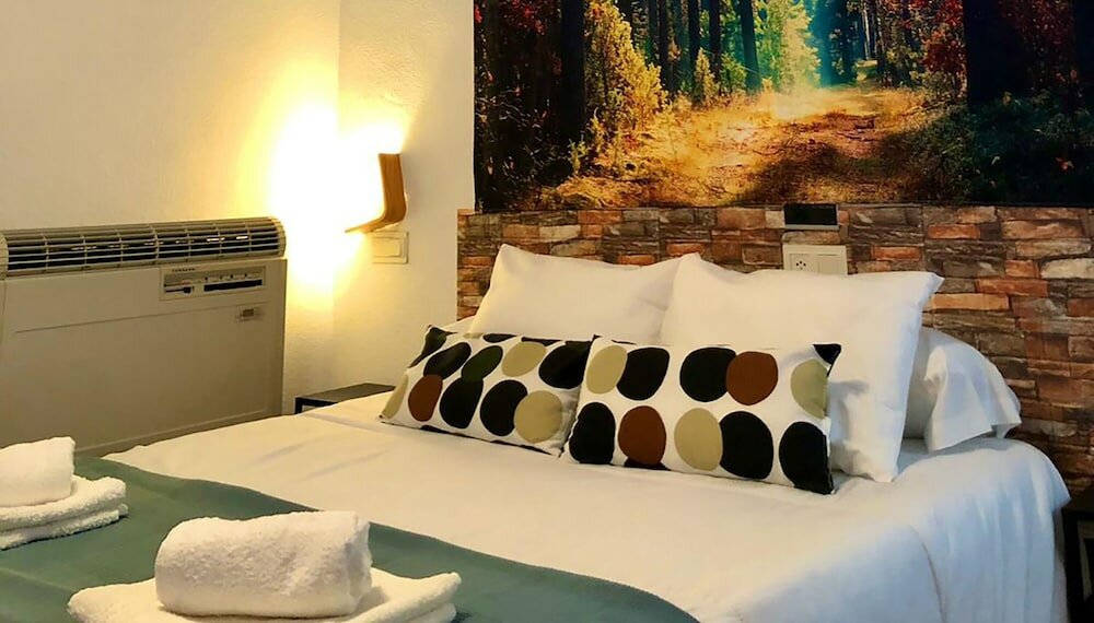 Фото Отель Al-Andalus