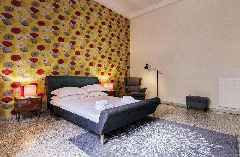 Фото Peretti Rth