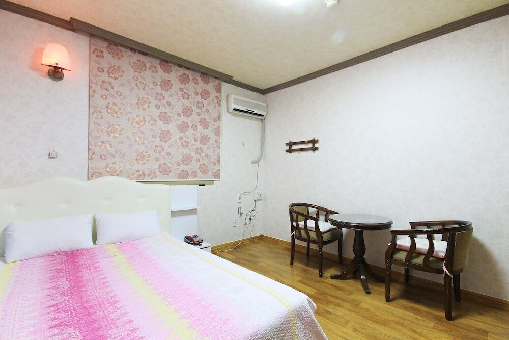 Фото Yeosu Living