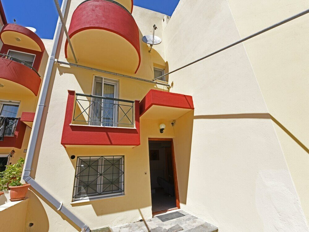 Фото Demi Maisonette