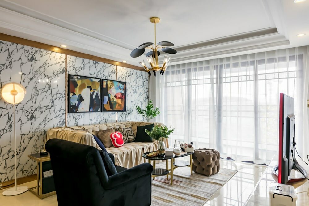 Фото Locals Boutique Apartment Qianshan No. 6