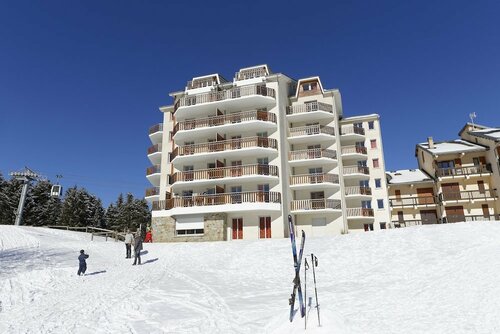 Гостиница Résidence Nemea Les Balcons d'Ax в Фуа