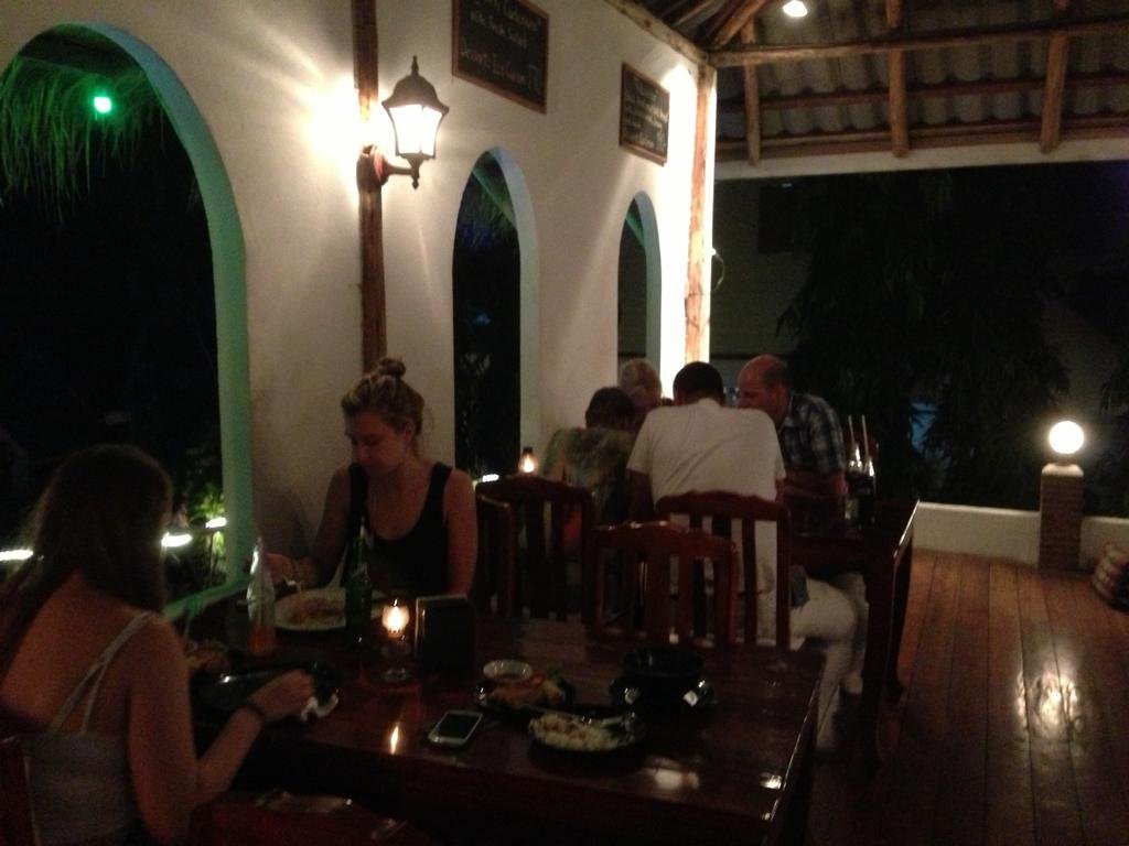 Фото Lonely Beach Pool Resort