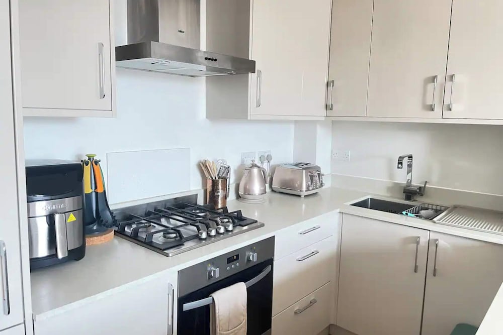 Фото Elegant & Relaxing 1bd Flat - Balham