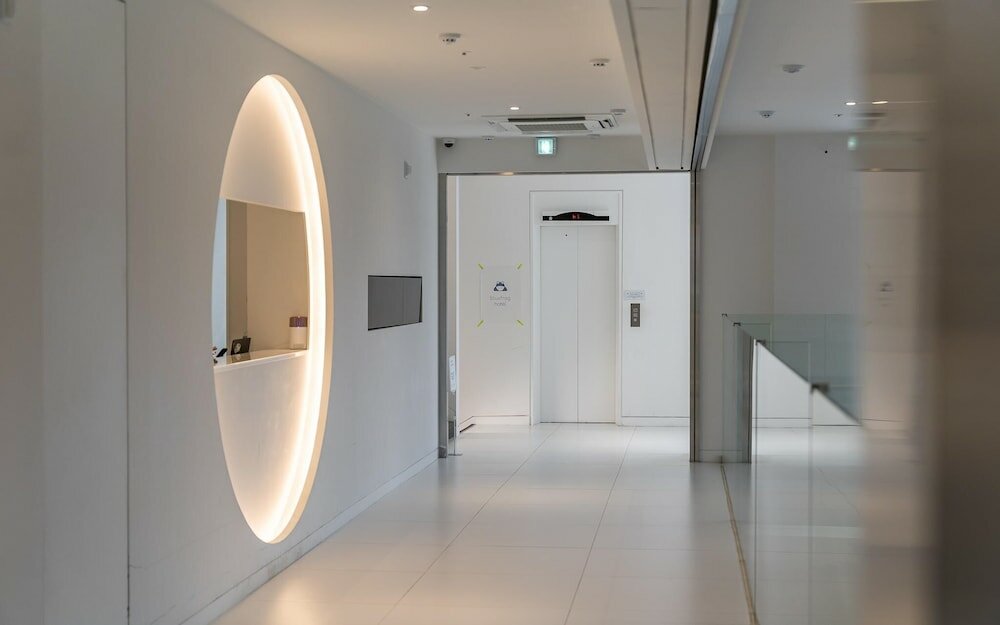 Фото Incheon Bluefrog Hotel