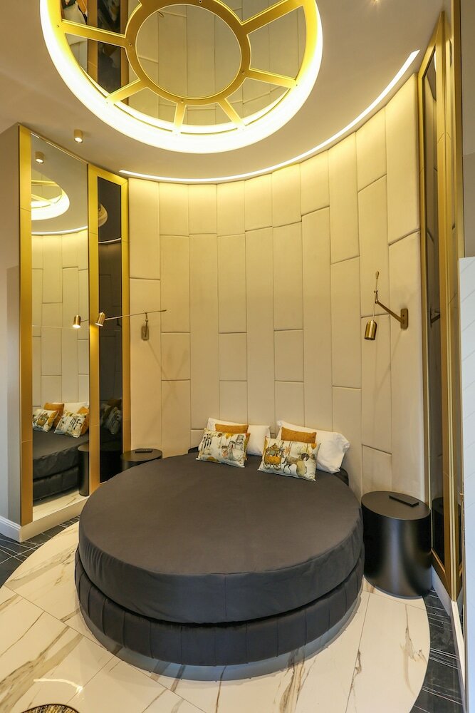 Фото Maison San Carlo Luxury Suites