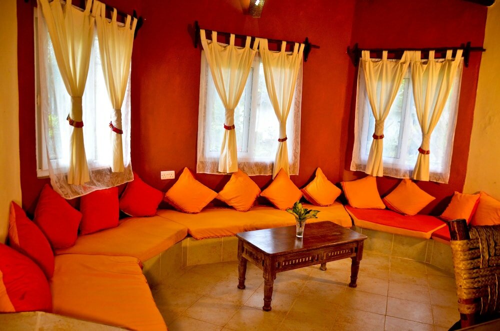 Фото HillPark Hotel - Tiwi Beach