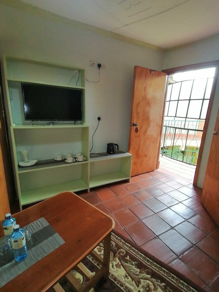 Фото Lake Olbolosat Resort Park Lodge