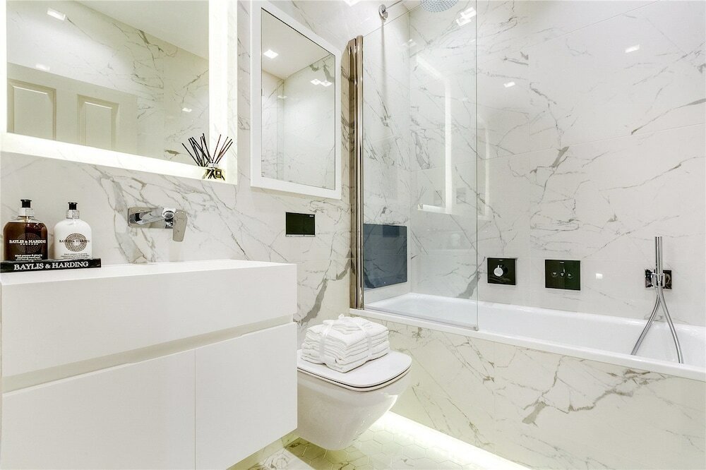 Фото Chic Apartment in Notting Hill