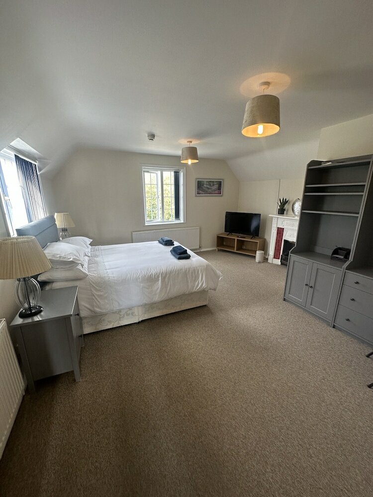 Фото The Fish and Anchor Inn