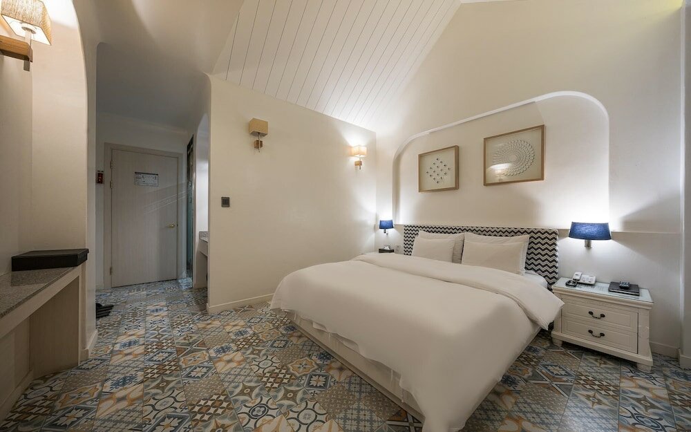 Фото Yongin Singal Meriel