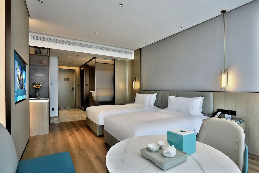 Фото Wyndham Garden Hangzhou Yuhang
