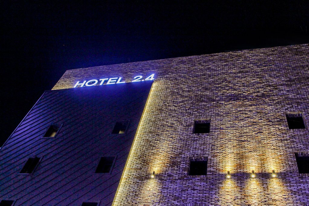Фото Hotel 2.4