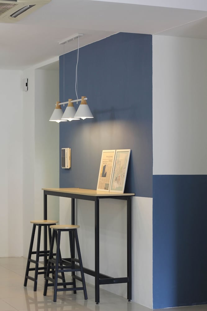 Фото Taragon Bintang Suites by StayHub Type 1