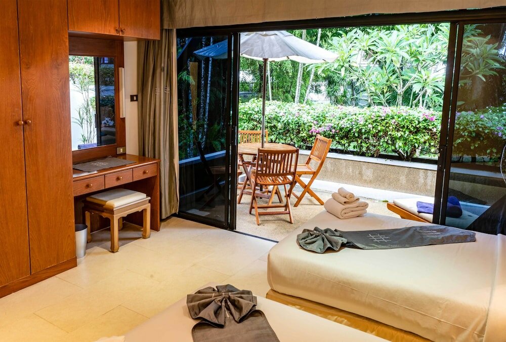 Фото Kamala Beach Estate by Resava Group