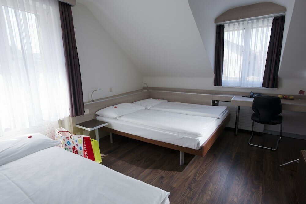 Фото Hotel Alexander