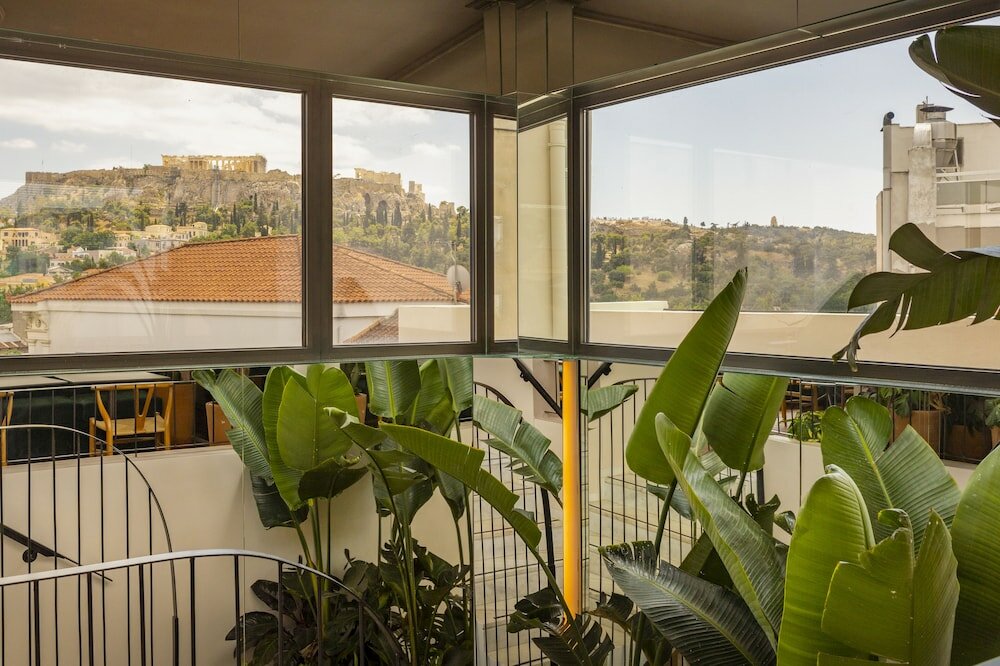 Фото L'Avventura Athens