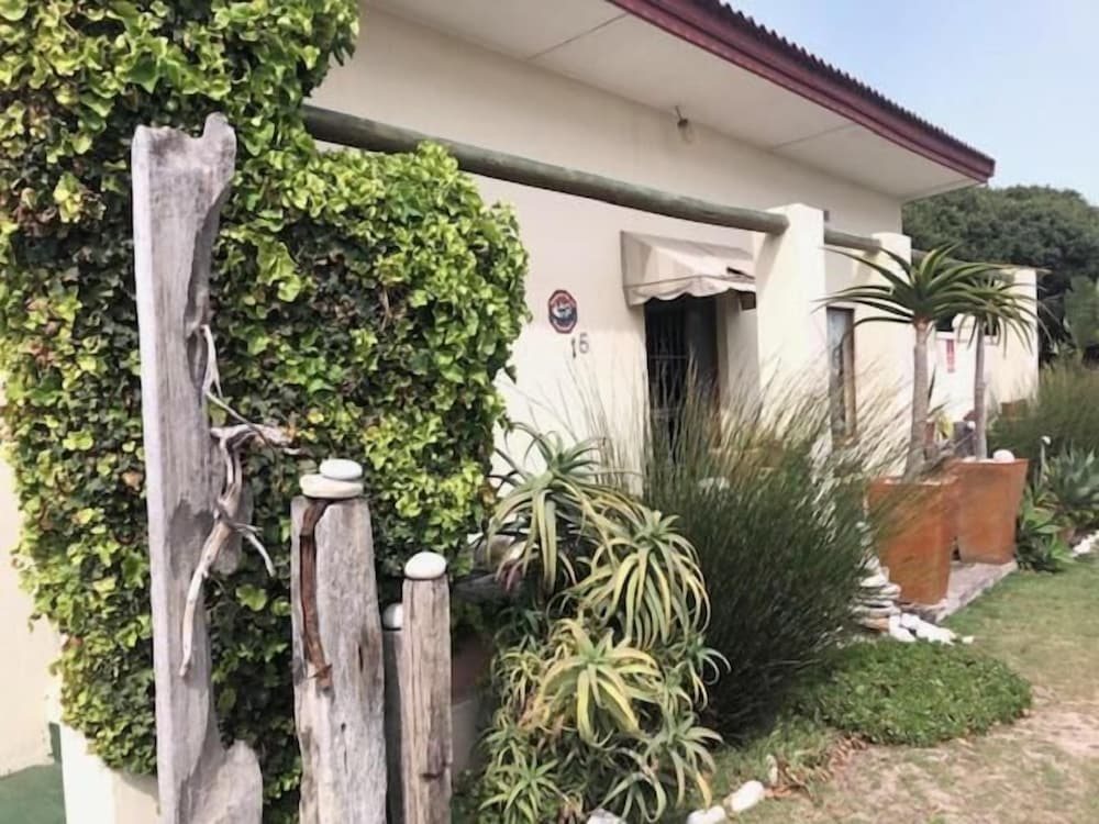 Фото Old Cape Last Trading Post