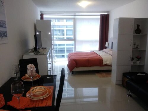 Гостиница Aras Century Tower в Монтевидео